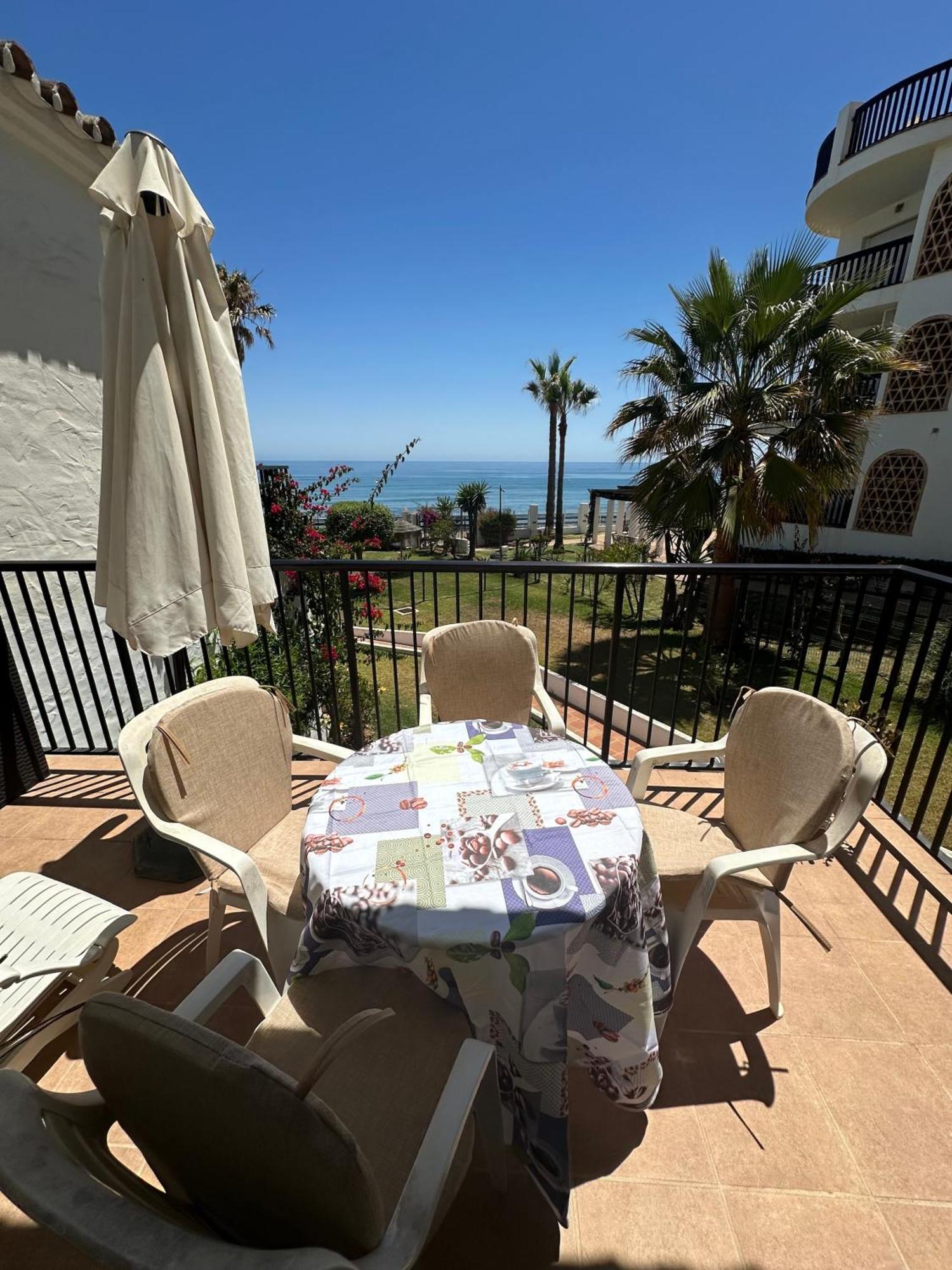 Sun Of Andalucia In First Line With View On Africa Apartamento